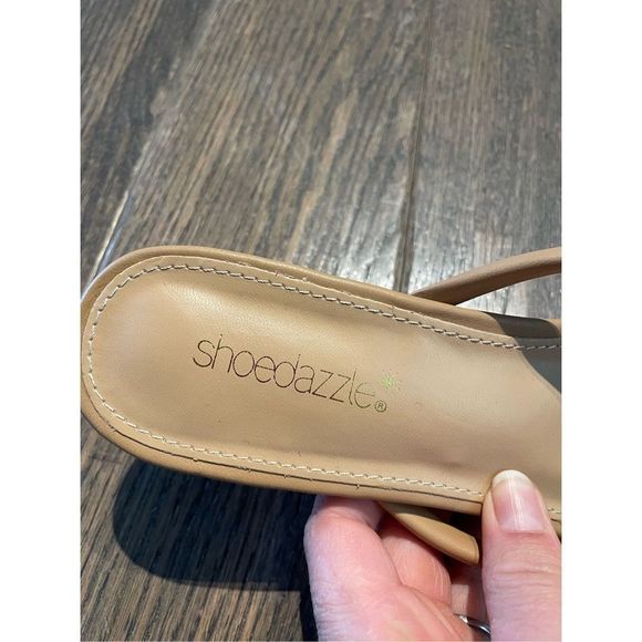 Shoedazzle Silvia Square Front Thong - Picture 4 of 6